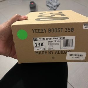 Yeezy Boost 350